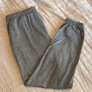 Vuori women boyfriend joggers  Gray Sweatpants